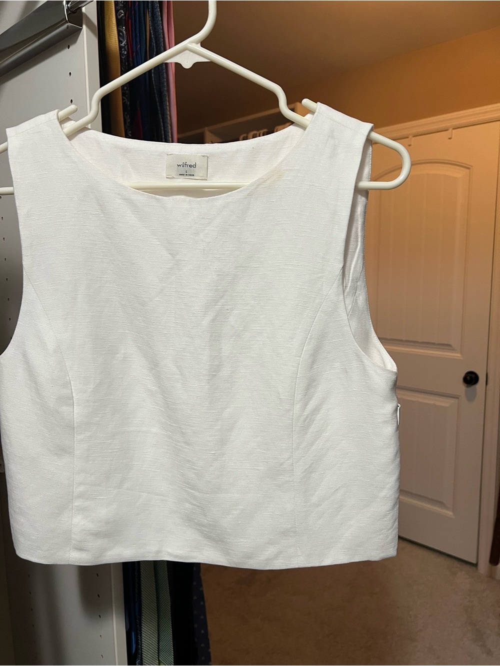 Wilfred White Textured Cropped Tank Top